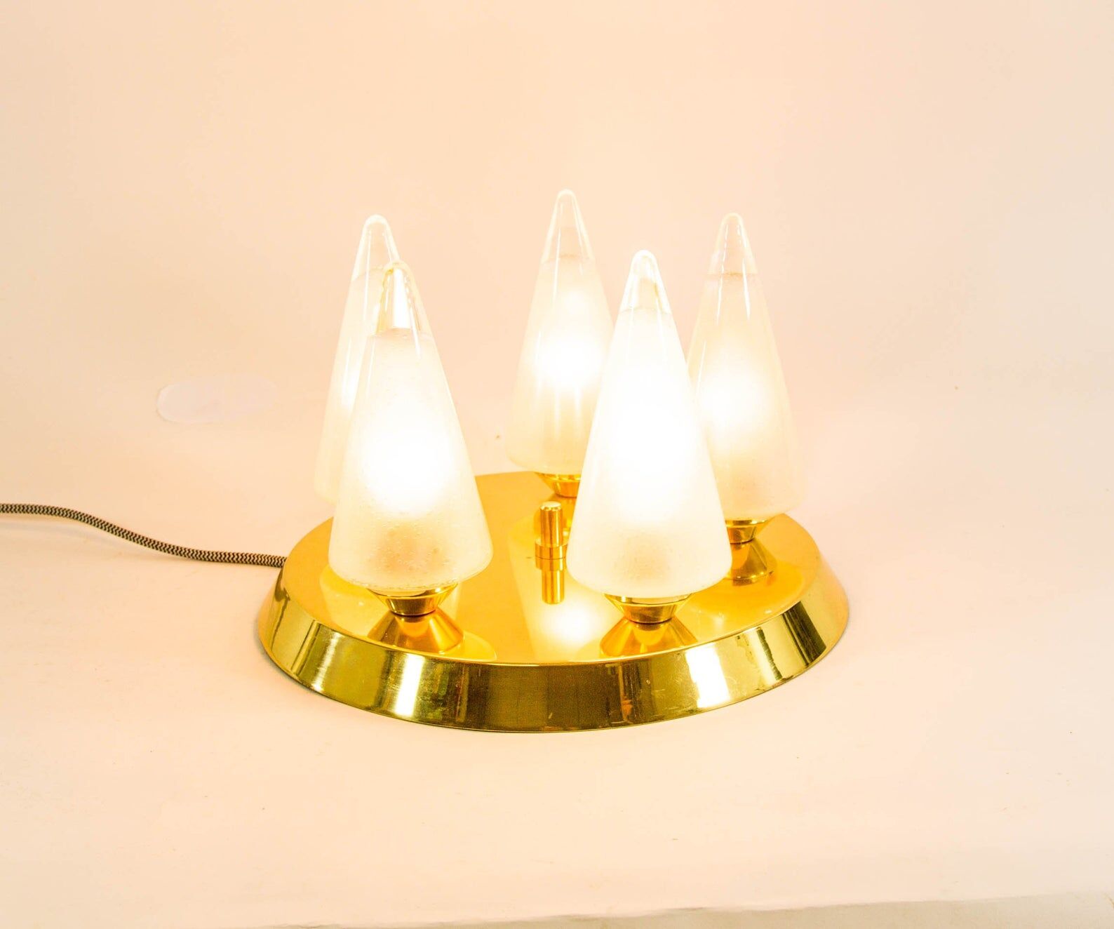 70s vintage built-in mount with built-in mount