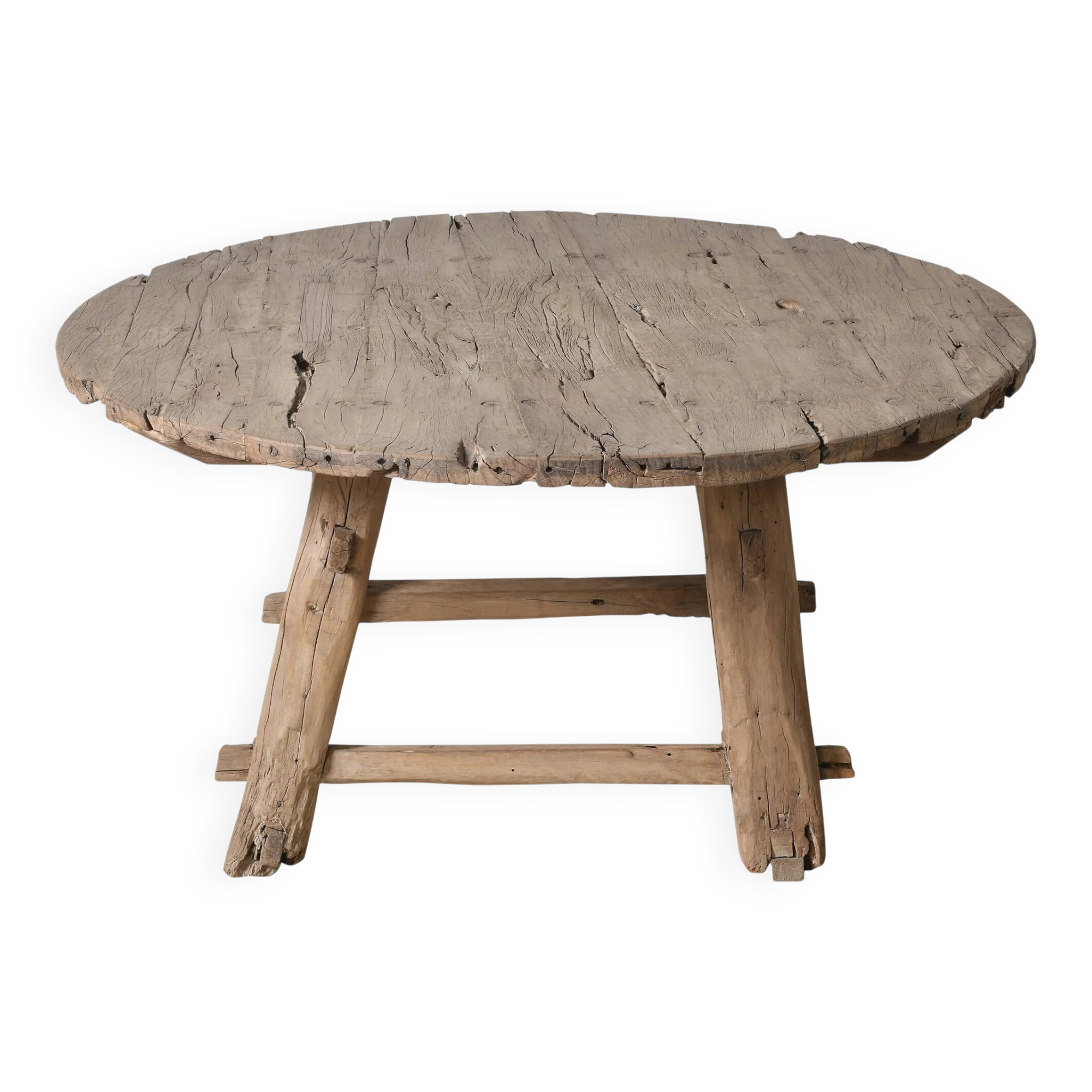 Xianping - Antique round coffee table in solid elm no. 1