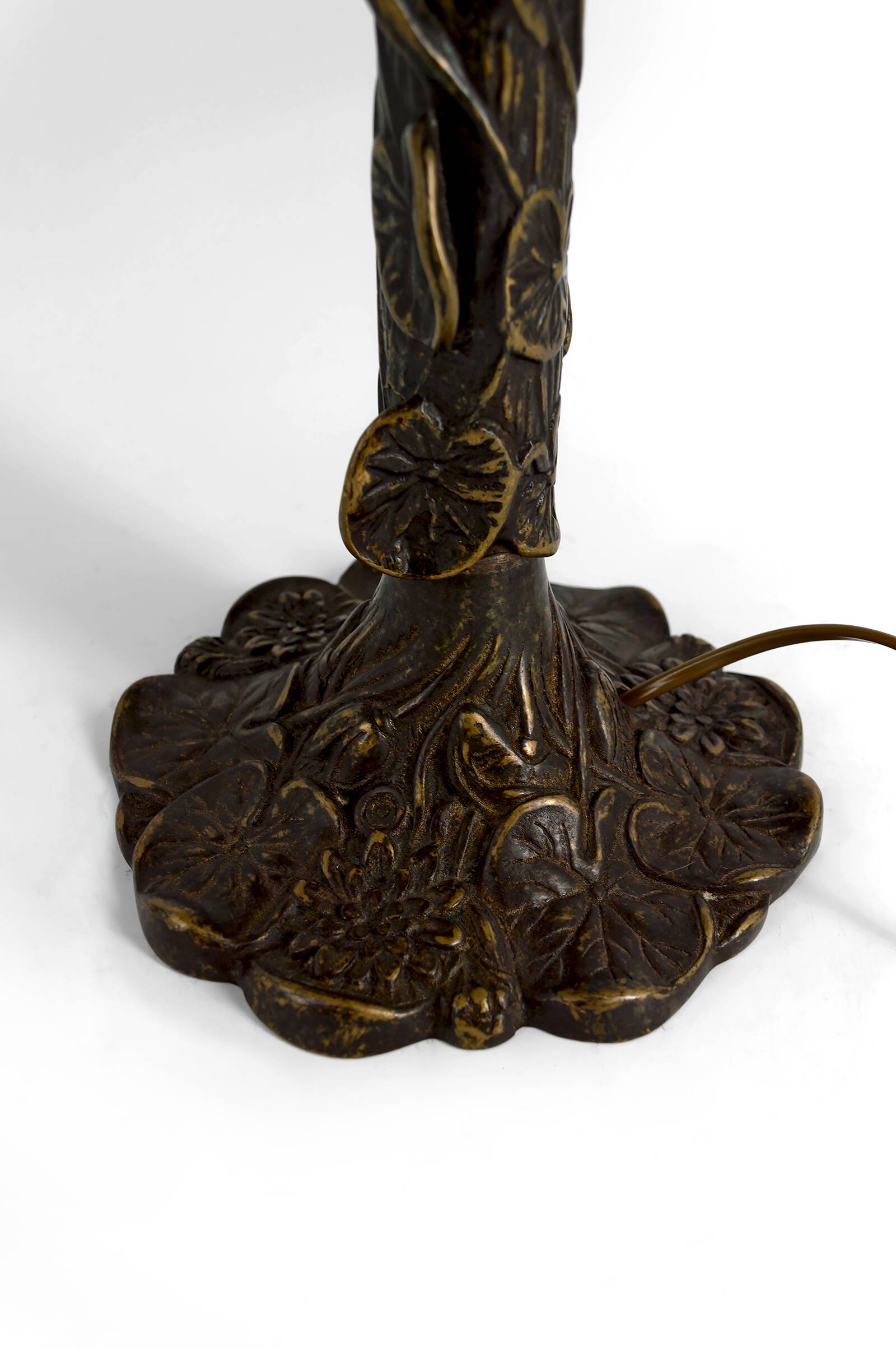 Important Art Nouveau table lamp – Tiffany style, circa 1980