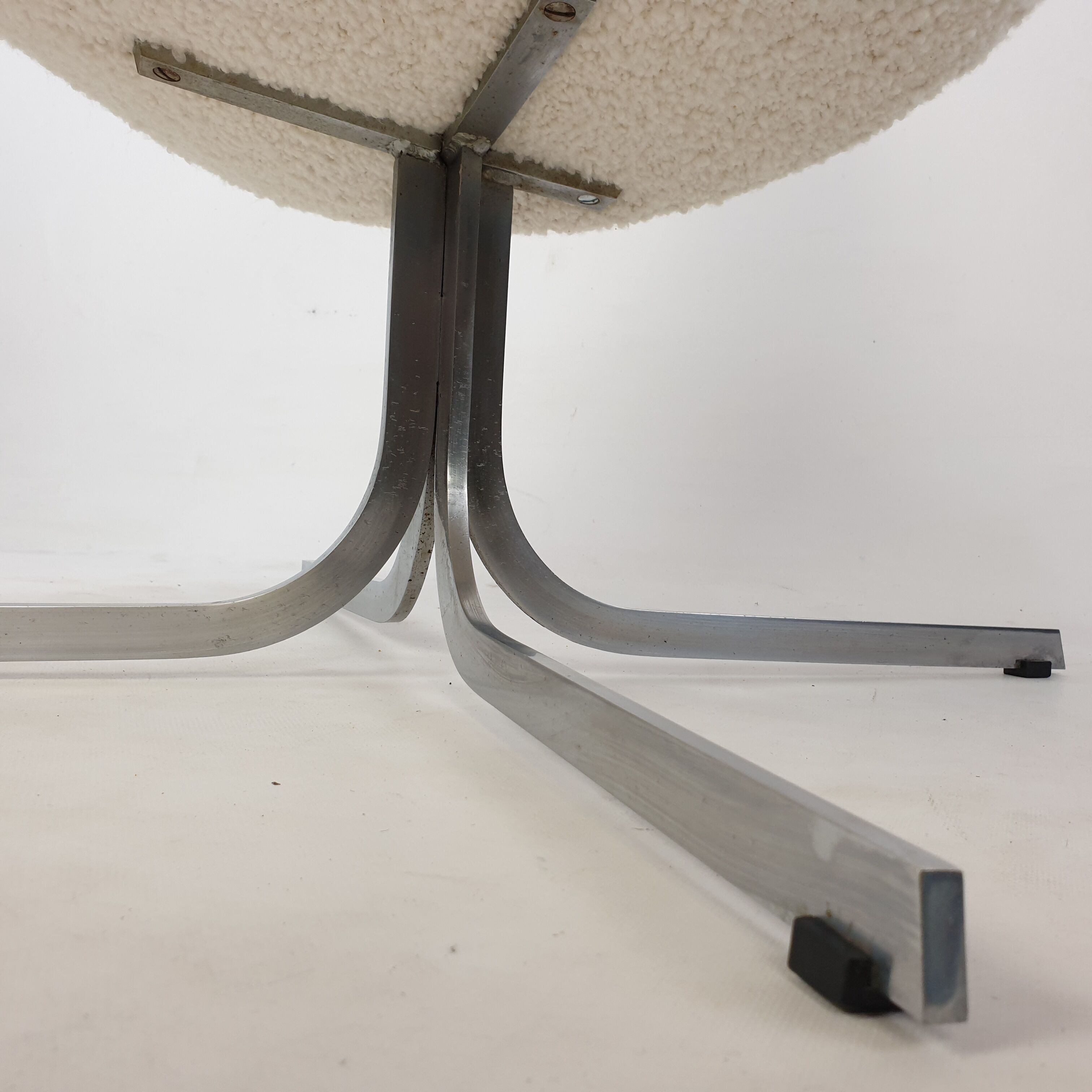 First Edition Big Tulip Chair by Pierre Paulin for Artifort, 1959