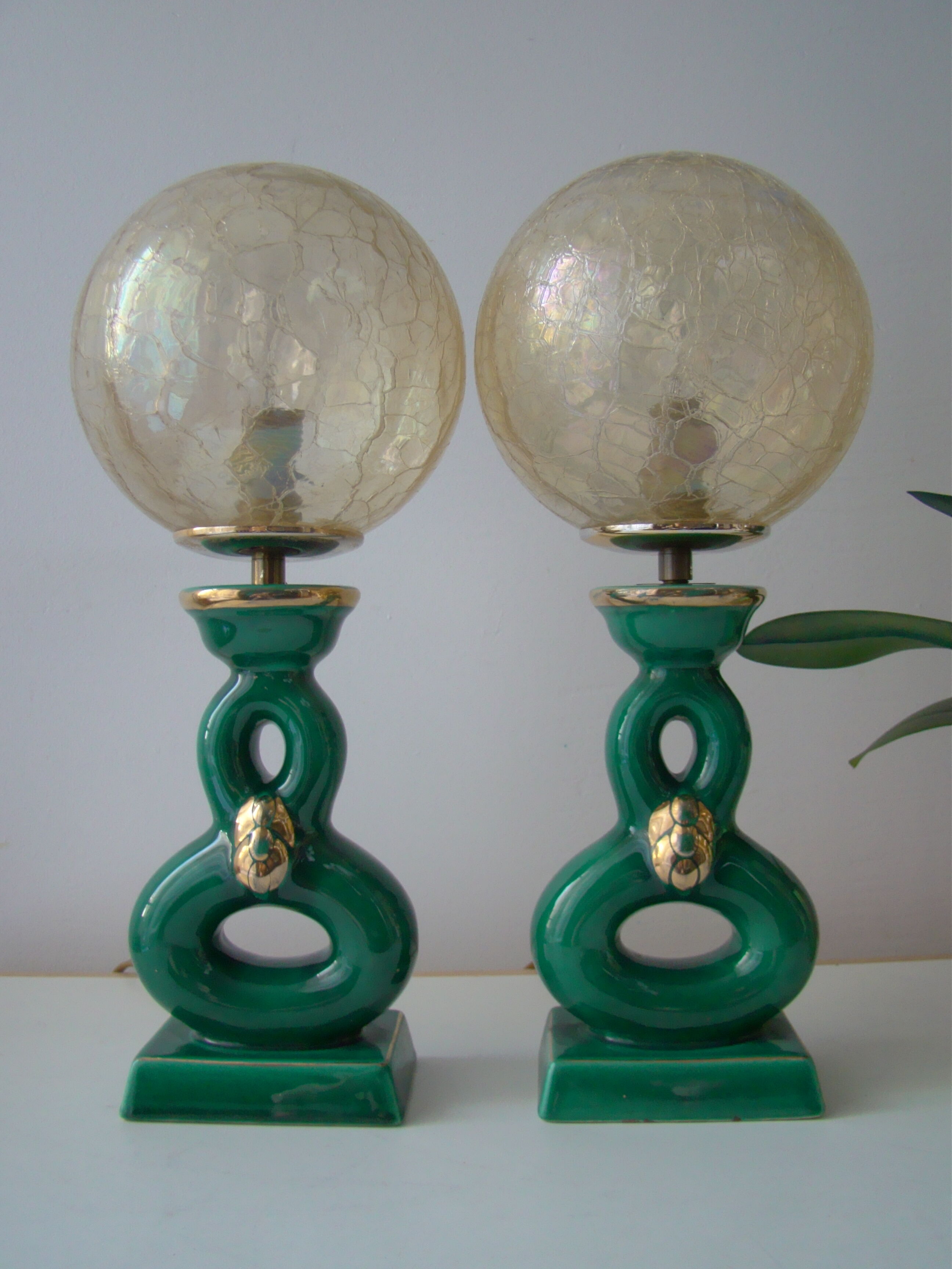 Pair of vintage lamps in bordeaux art ceramic