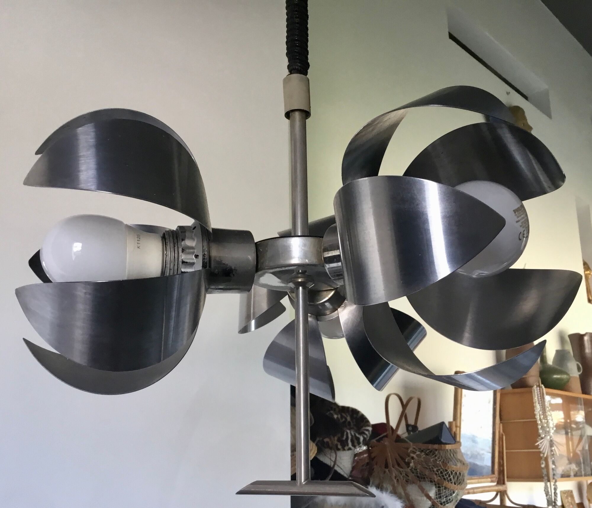 Space-age pendant lamp with 3 stainless steel lights and brushed aluminum adjustable in height - design 1970