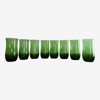 8 glasses water blown glass vintage green