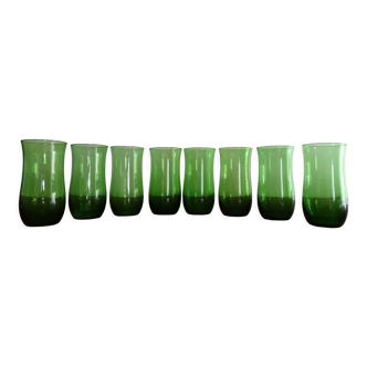 8 verres eau en verre soufflé vintage verts