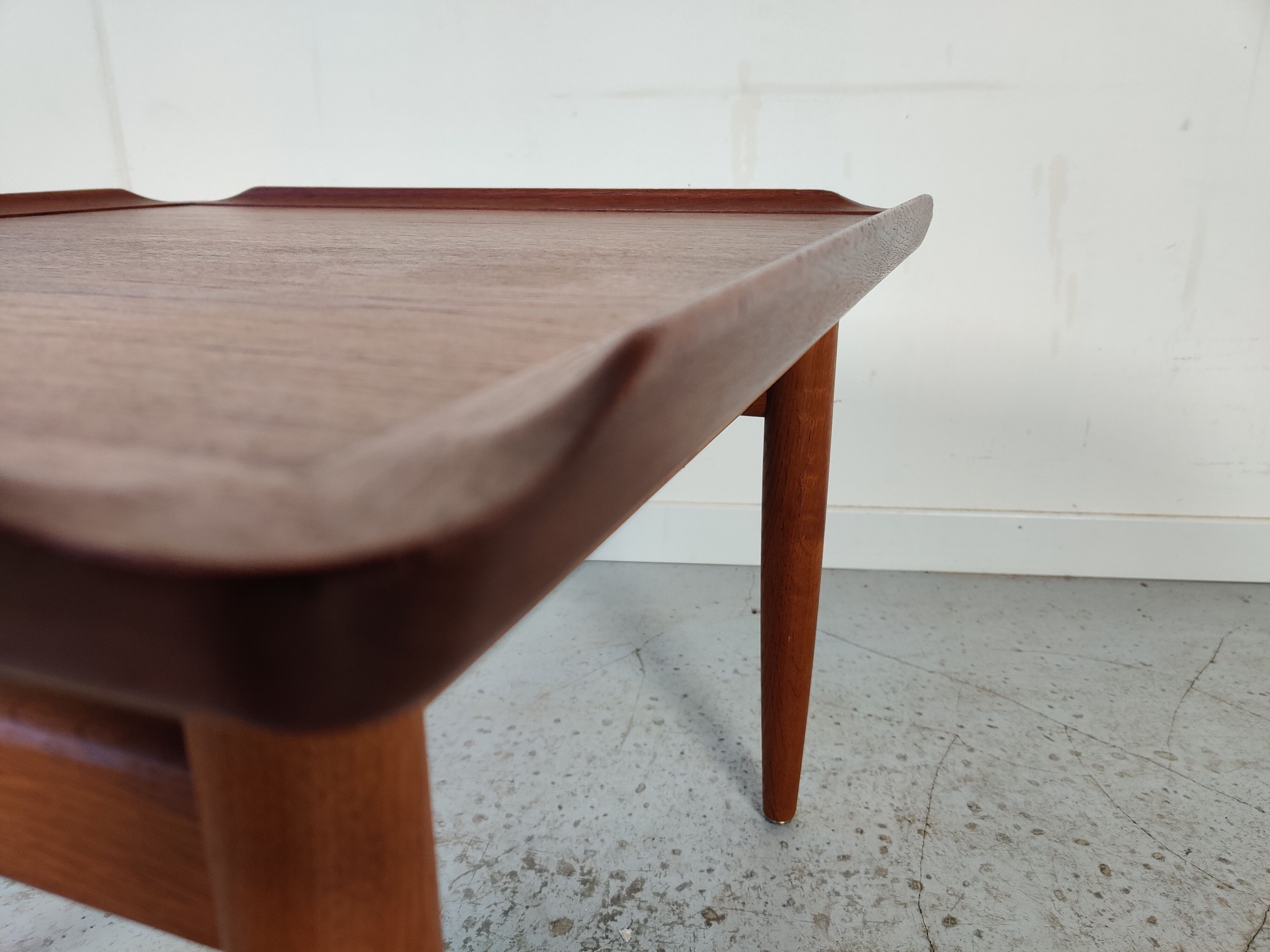 Teak coffee table, Denmark 60s