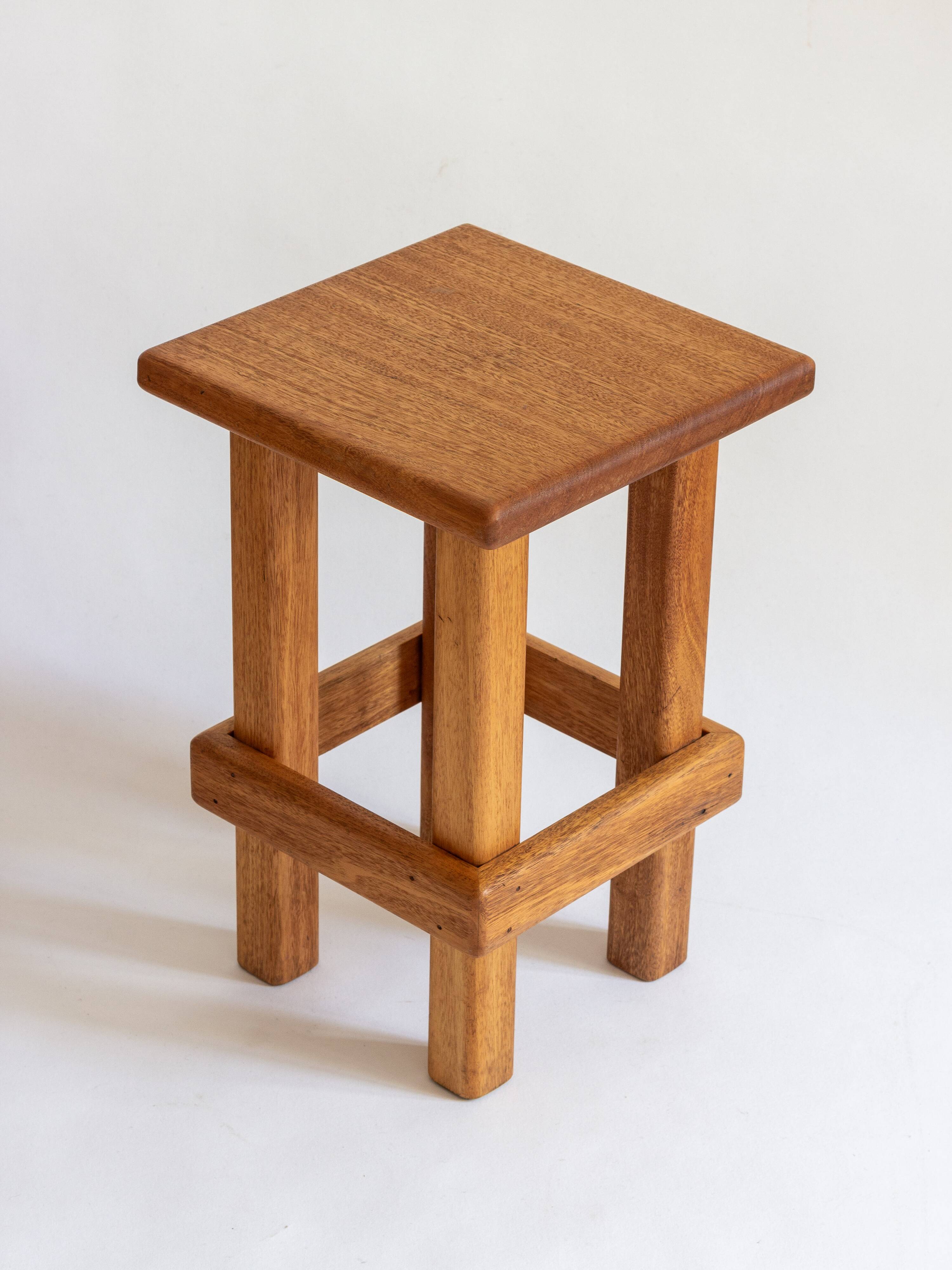 Modernist stool in framiré wood⎮70s