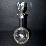 Carafe ancienne en cristal gravé à l'acide - décor rocaille et feuillage 1900 - 23cm