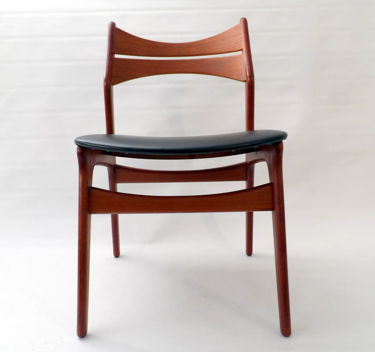 Paire de chaises danoises modele 310 d'Erik Buck, 1960