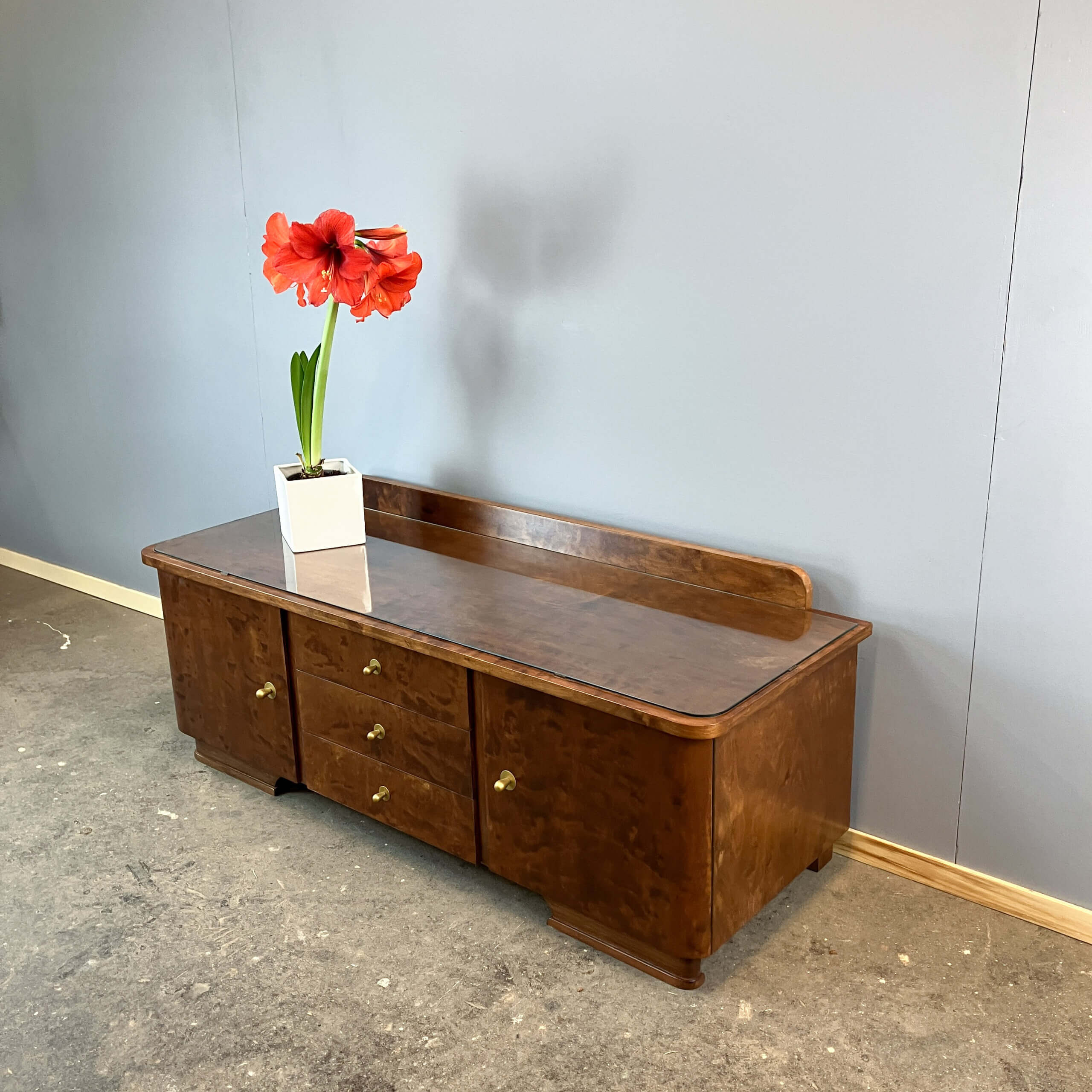 Lowboard, small chest of drawers, flamed birch, 1950s