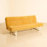 Cream "C683" sofa by Kho Liang for Artifort 80's