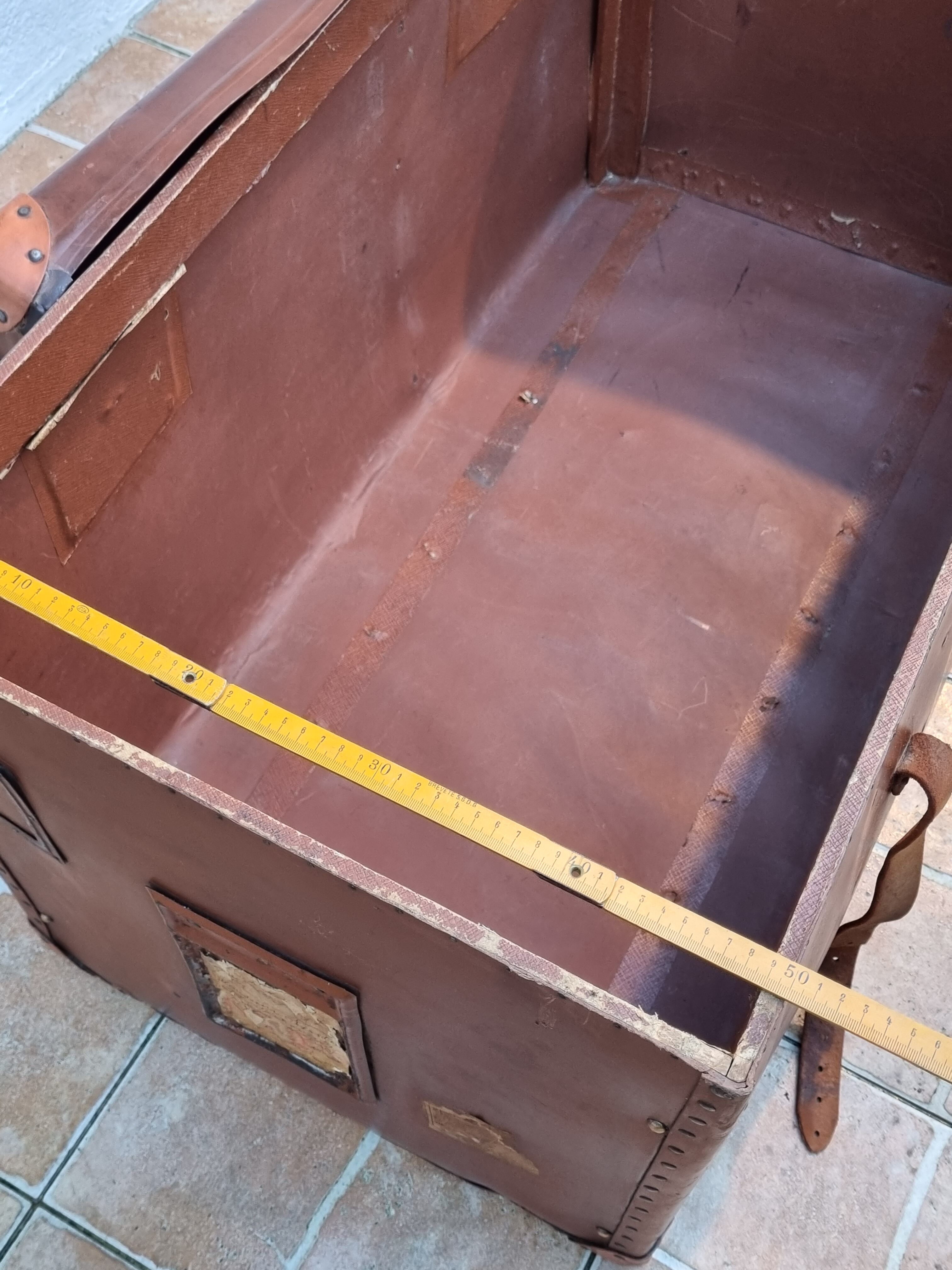 Travel trunk "titan" e&m malard, paris, 30-40s, 100 cm