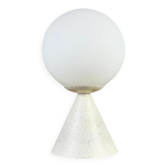 Lampe de table minimaliste par SCE France