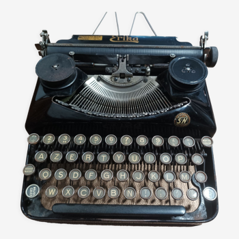 Erika typewriter 30s