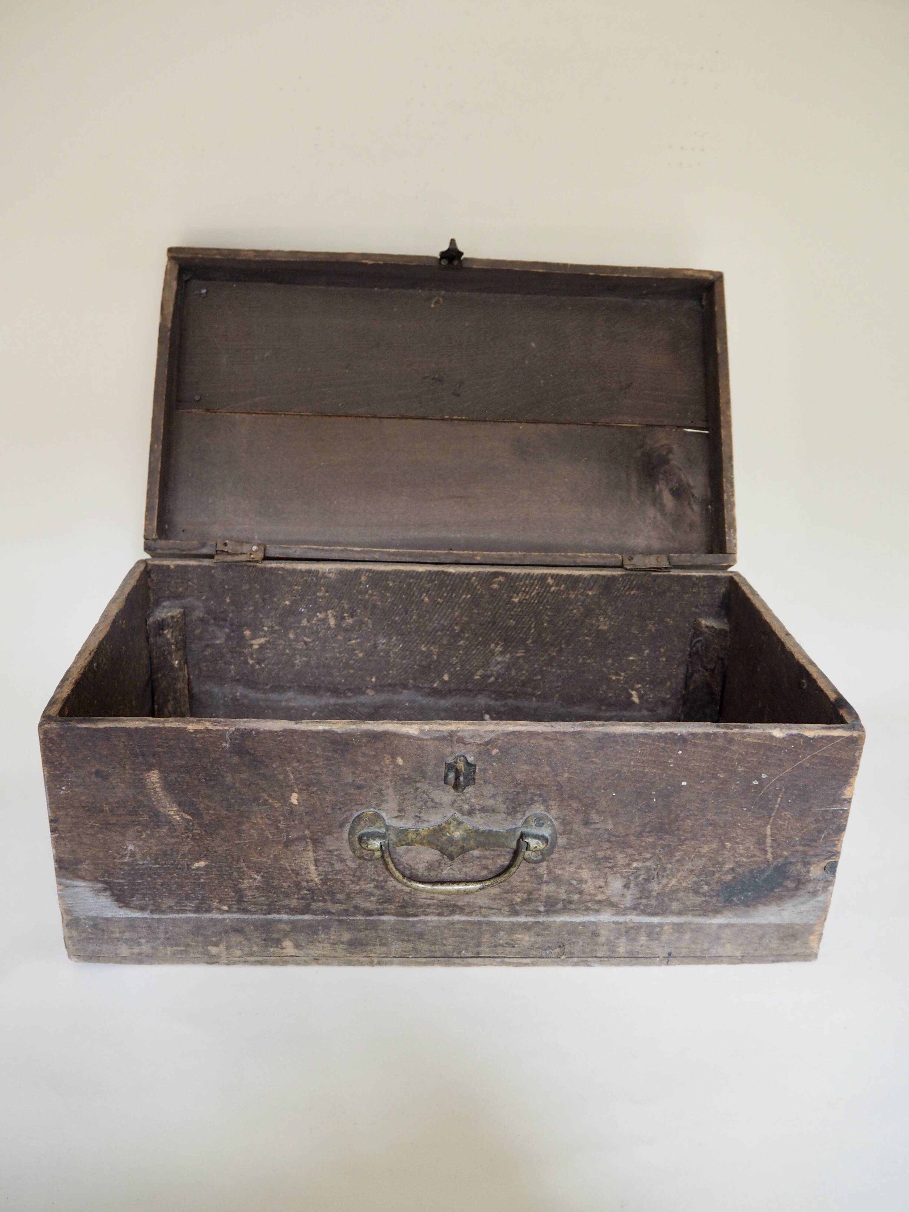 Old wooden workshop box from 1950