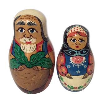 Vintage couple Russian dolls