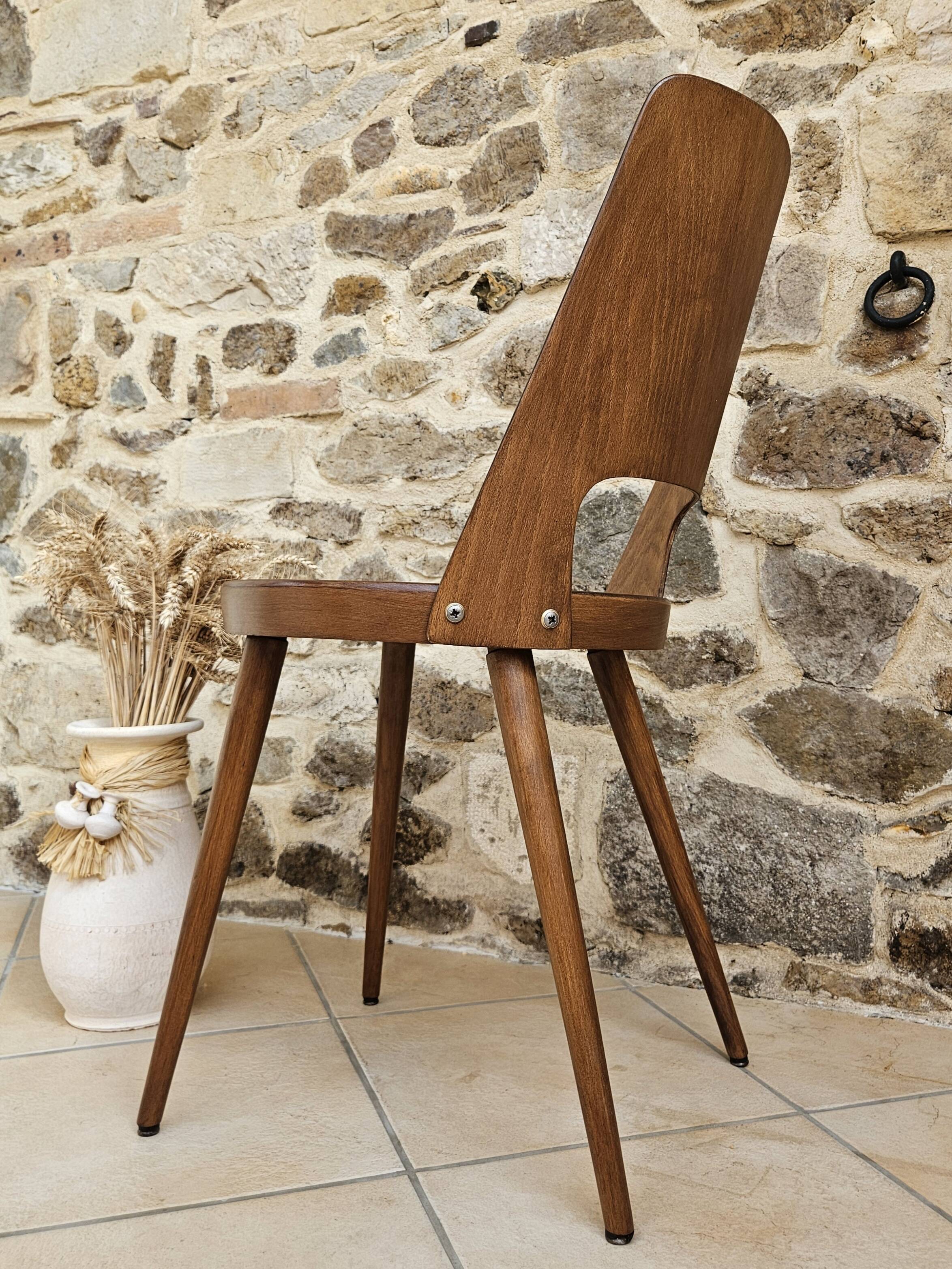 10 Baumann Mondor chairs