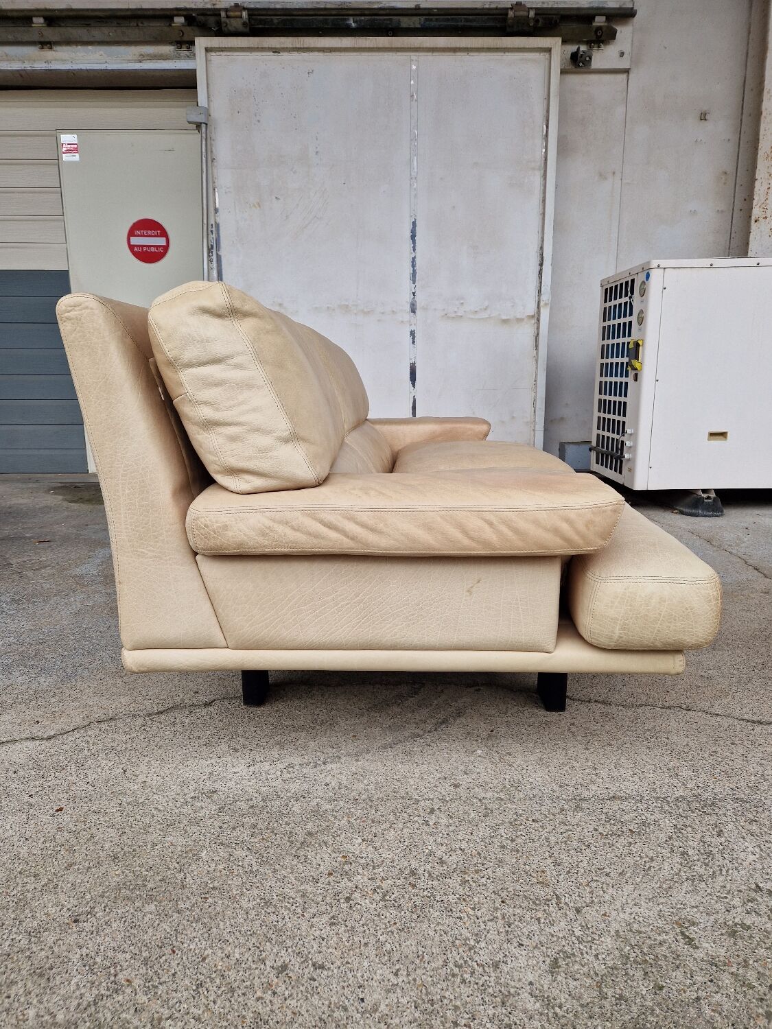 Salon vintage canapé et deux fauteuils