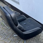 Fauteuil pivotant vintage Bramia avec repose-pieds
