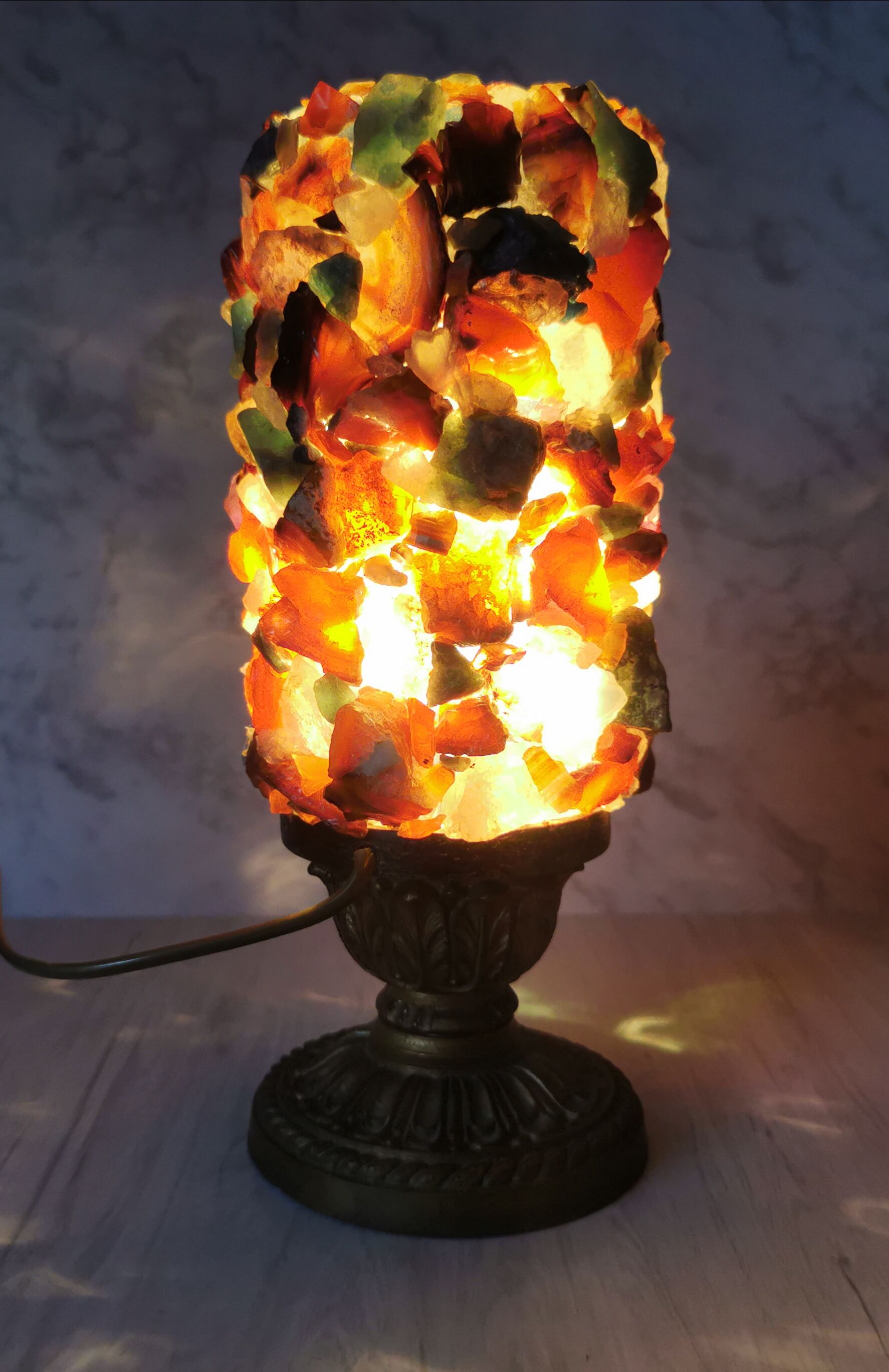 Table lamp gilded wood and stones