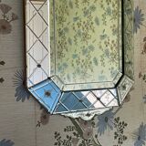 Venetian mirror with pareclose 19th / 20th century Height 80 cm