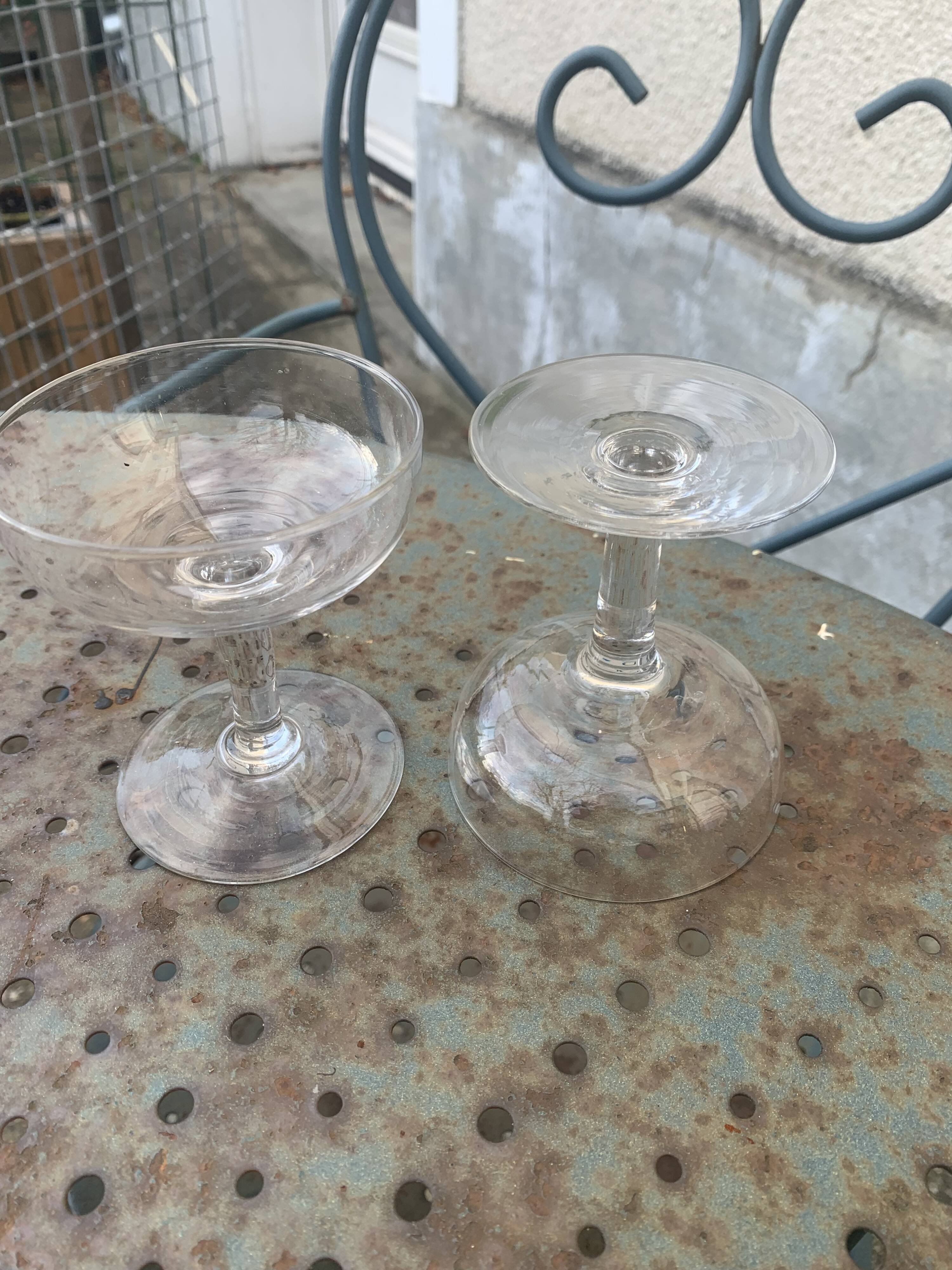5 vintage transparent glass champagne glasses