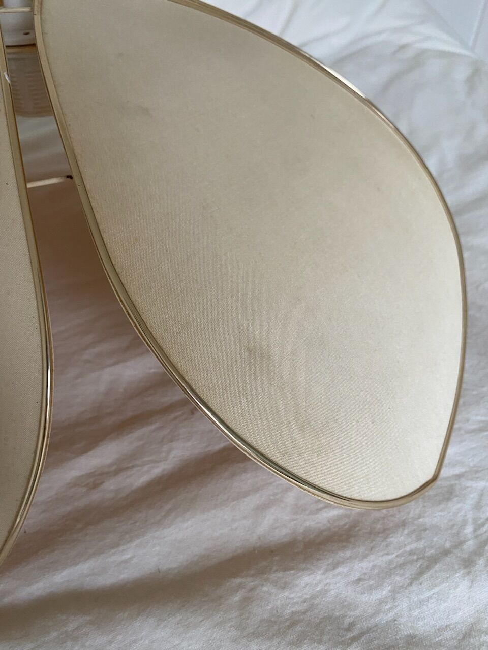 Suspension flowers vintage petals