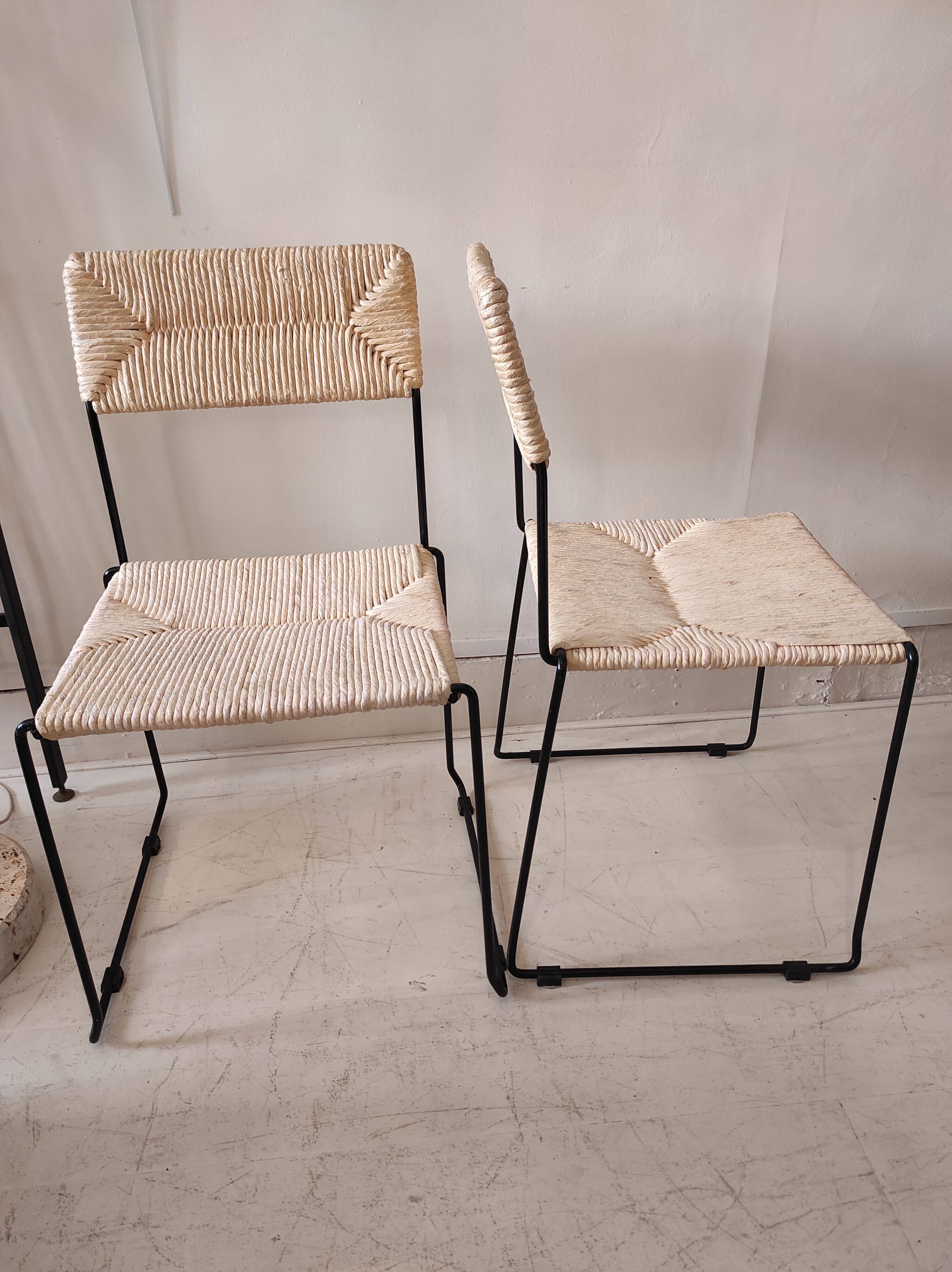 5 mulched italian chairs