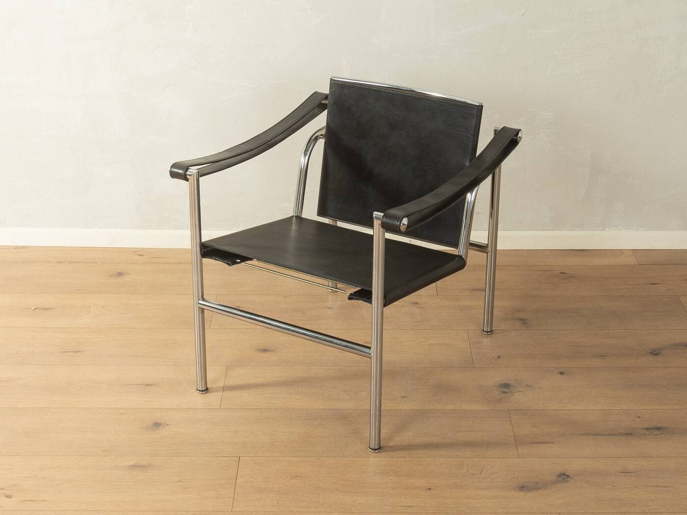 Cassina LC1 armchair by Le Corbusier, Pierre Jeanneret & Charlotte Perriand