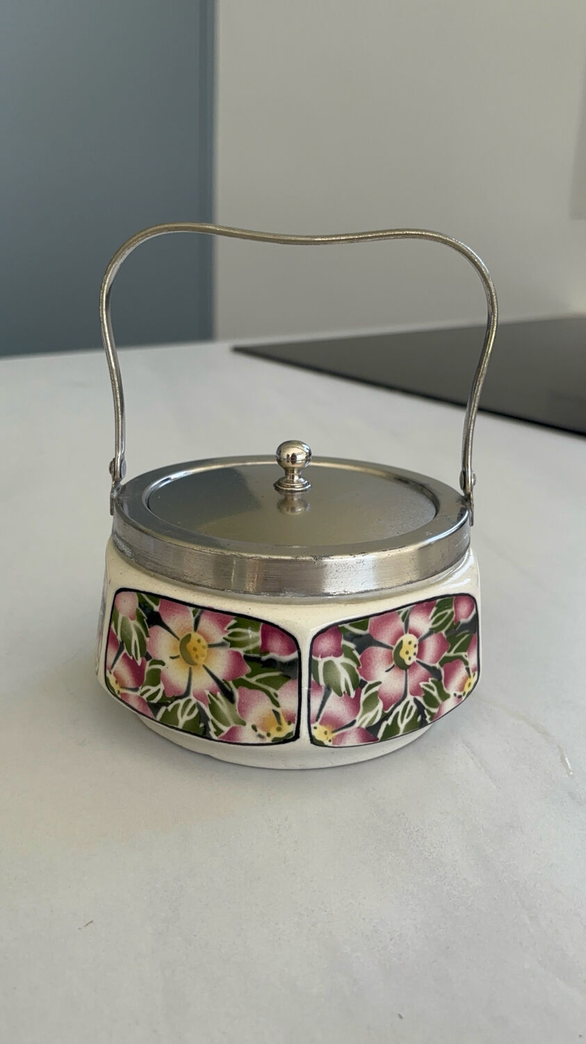 Bonbonnière art déco céramique décor floral – sucrier avec anse métal