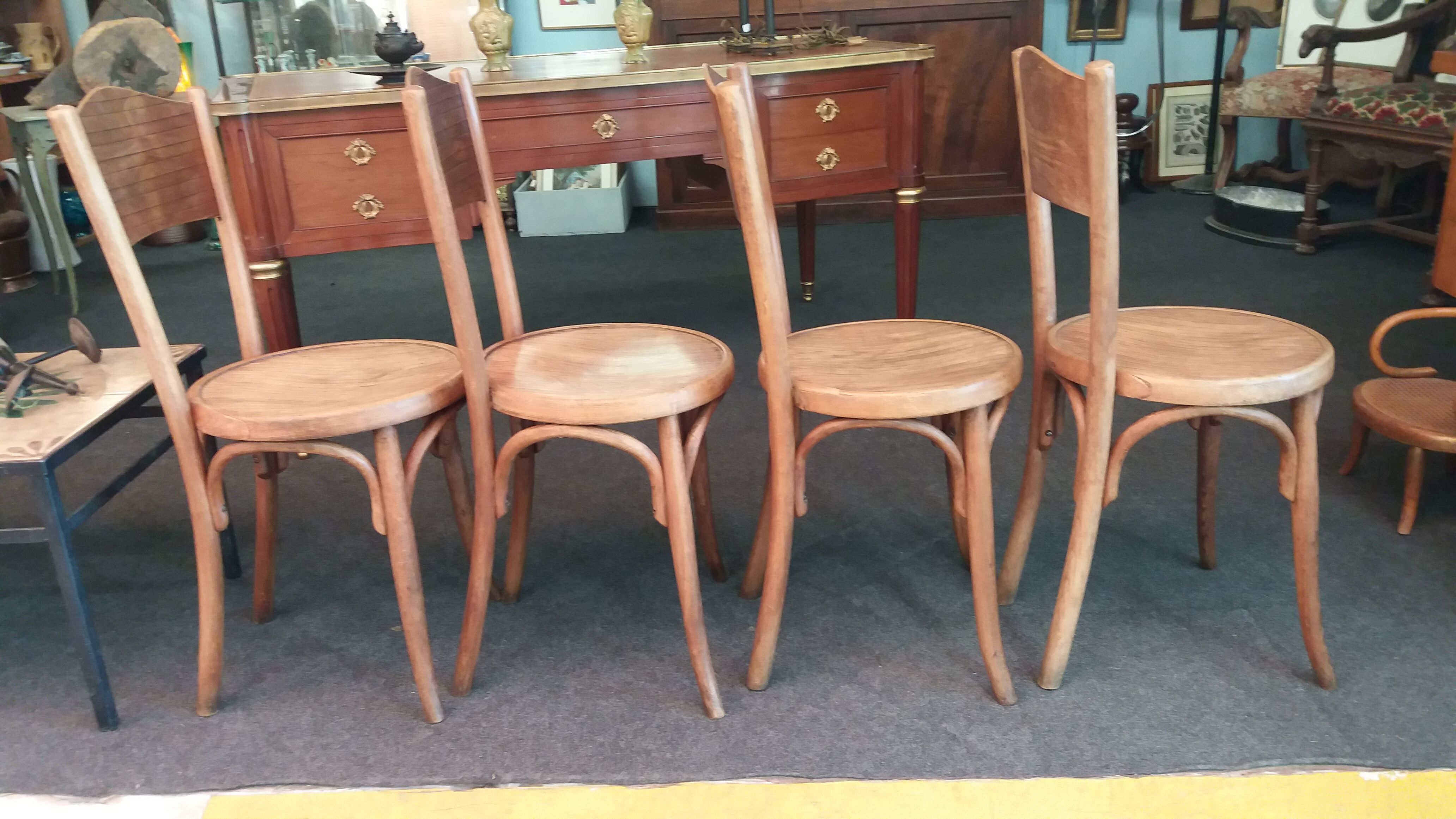Set of 4 Fischel bistro chairs
