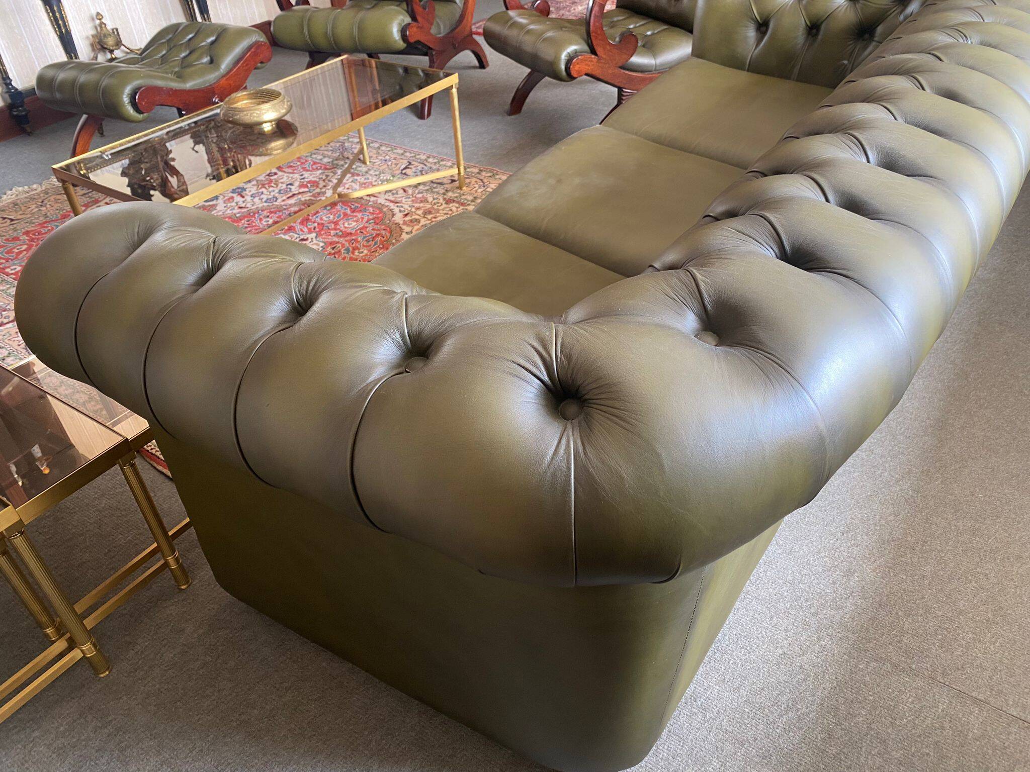 Chesterfield style sofa from the 70s - 80s