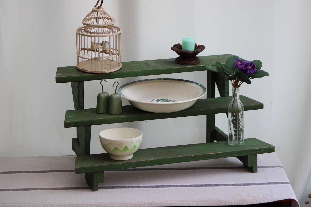 Wooden flower display stand