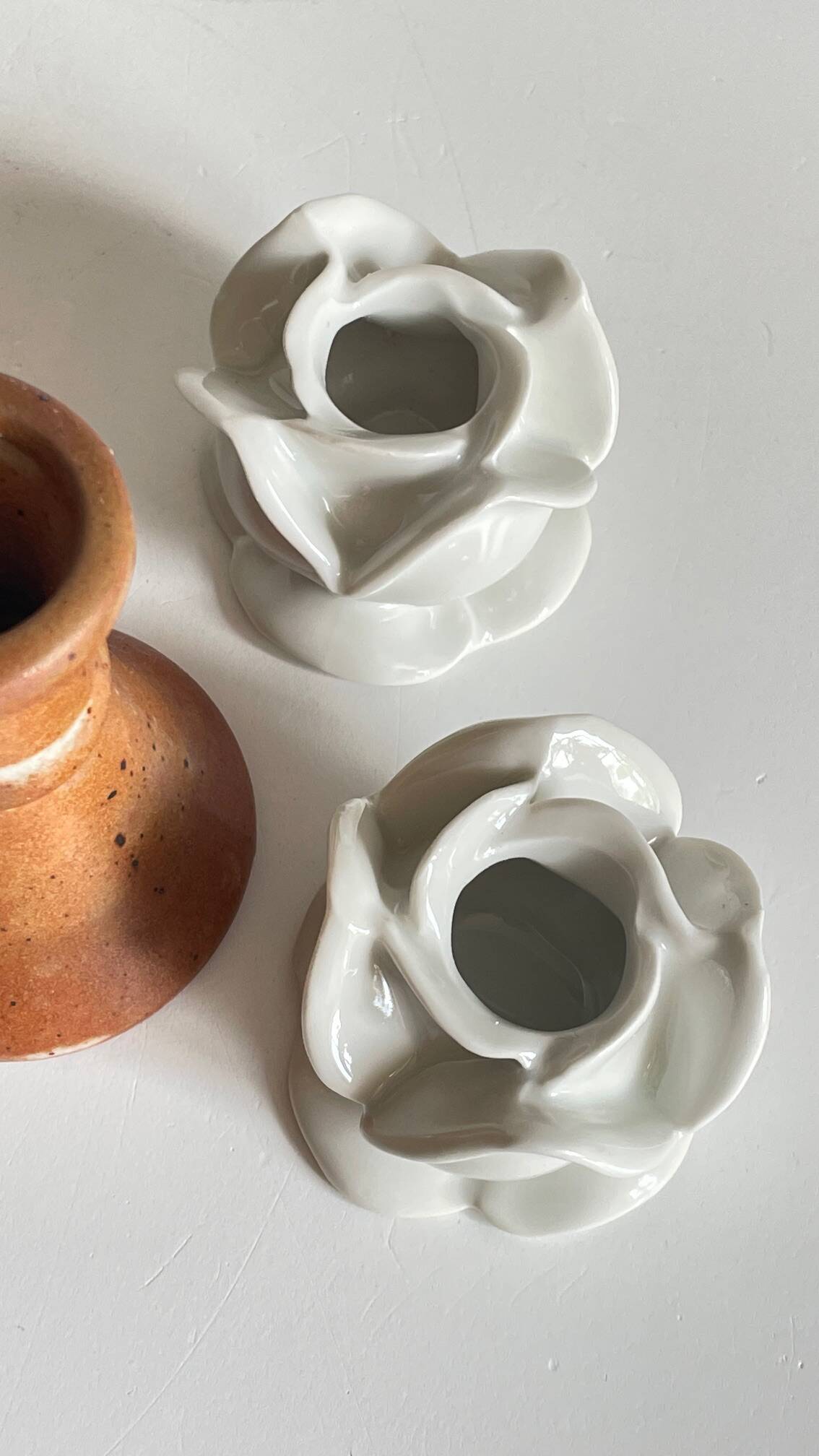 Lot bougeoirs porcelaine et grès vintage