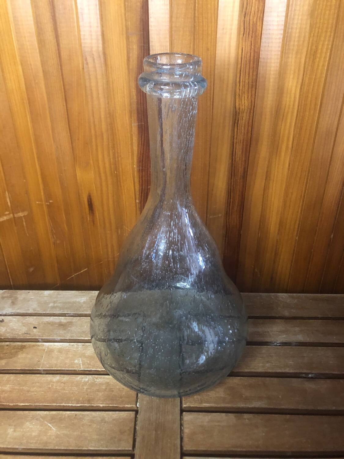 Ancienne bouteille style biot verre soufflé bullé bleuté vintage
