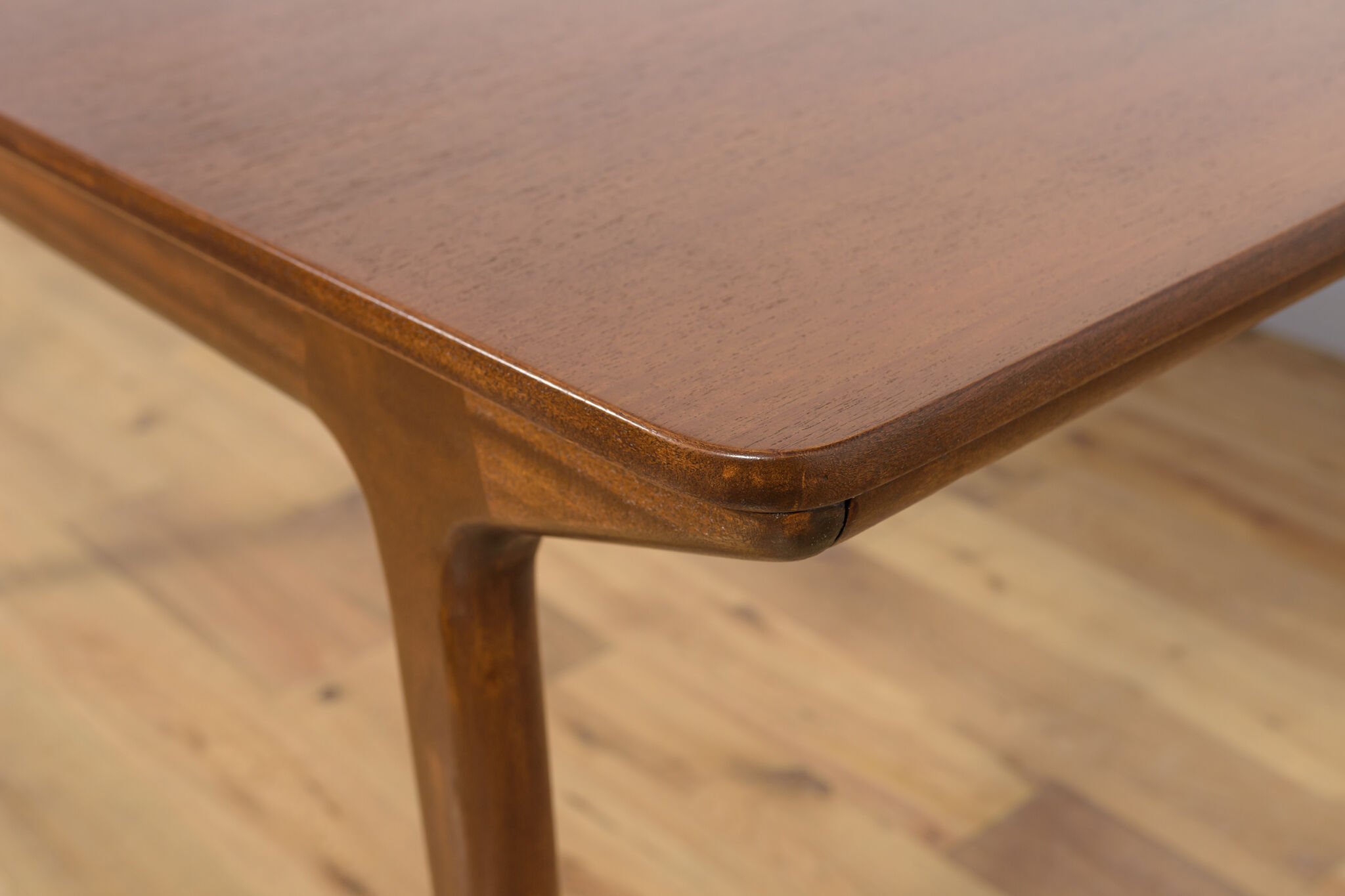 Mid-Century Teak Extendable Dining Table from McIntosh, 1960s