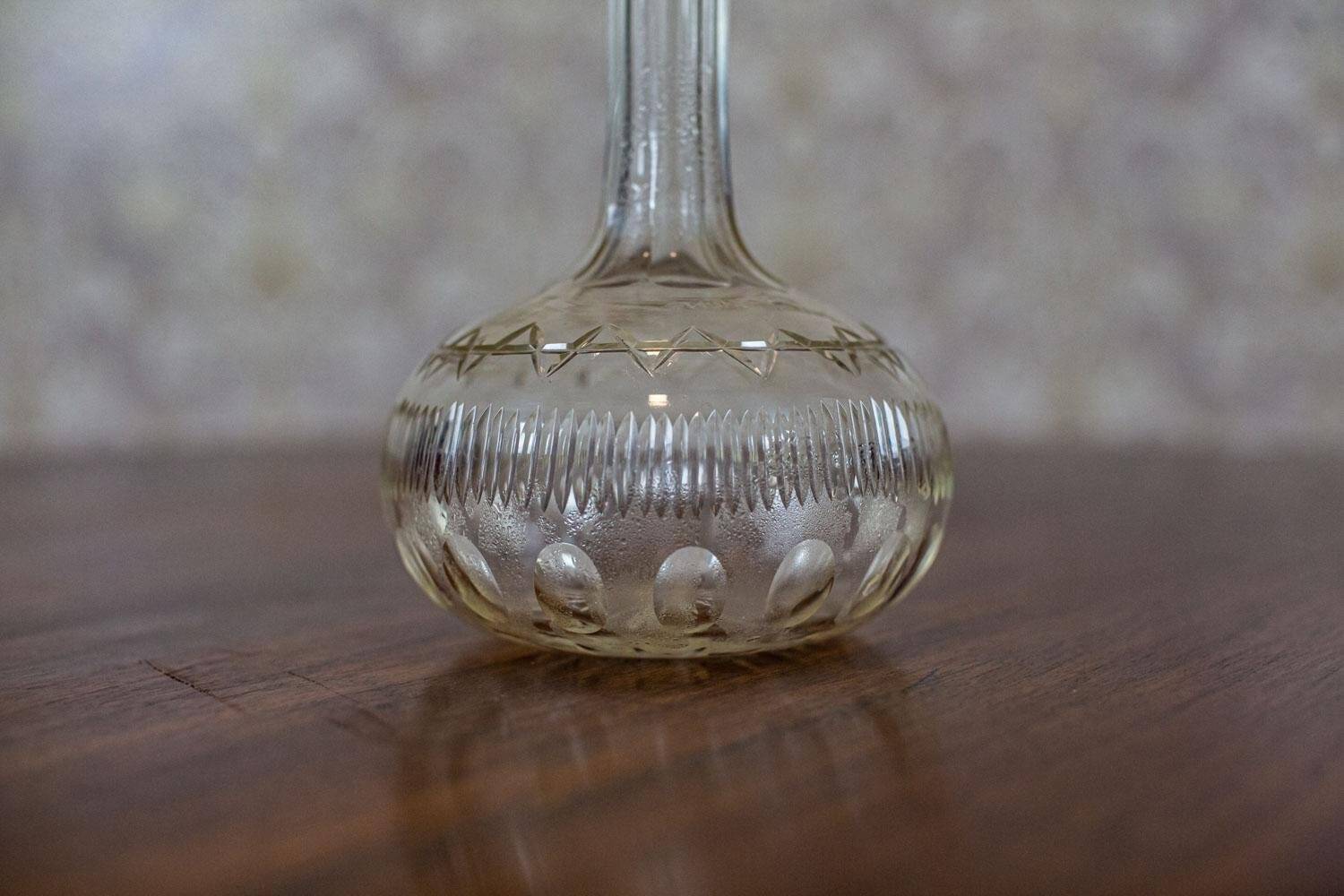 Carafe à liqueur en cristal, années 1930