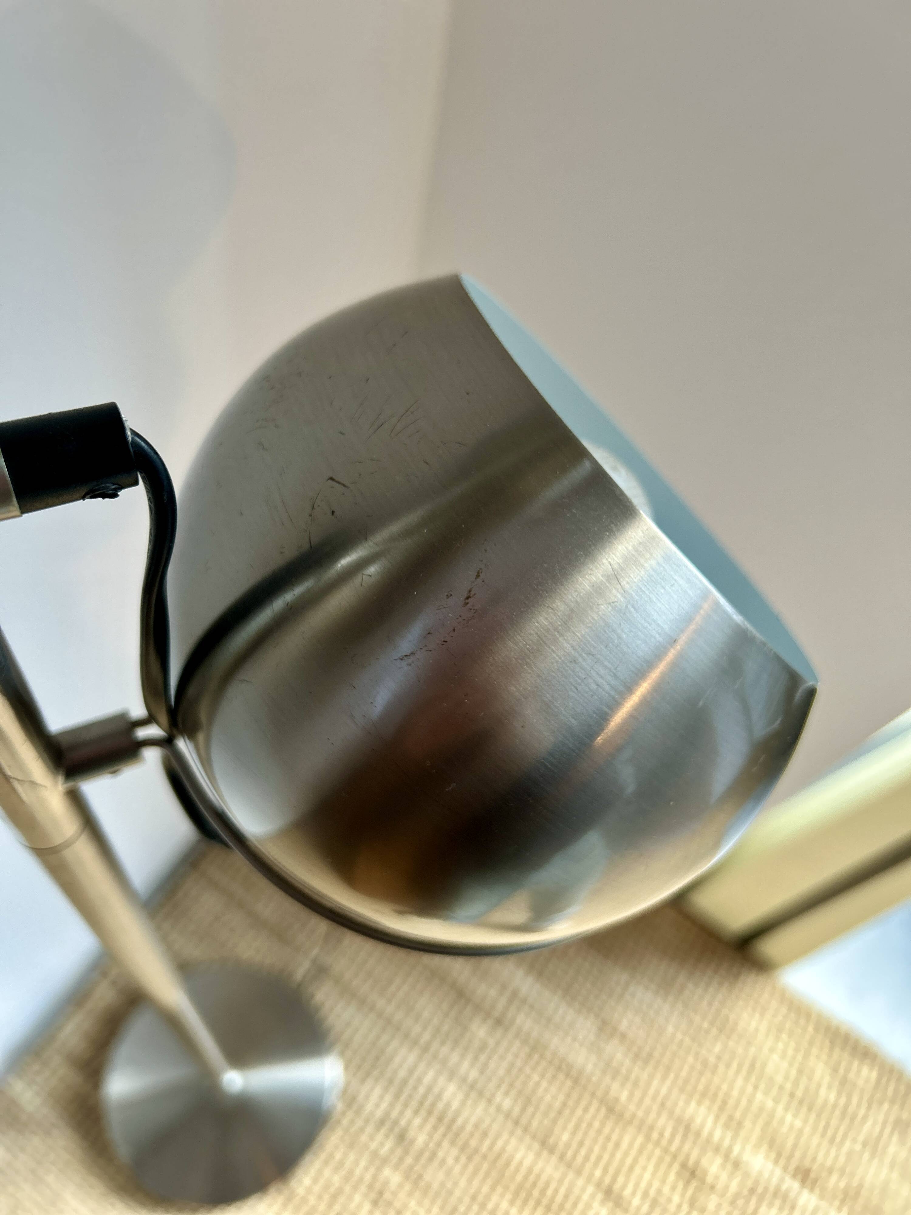 3-light metal eyeball floor lamp