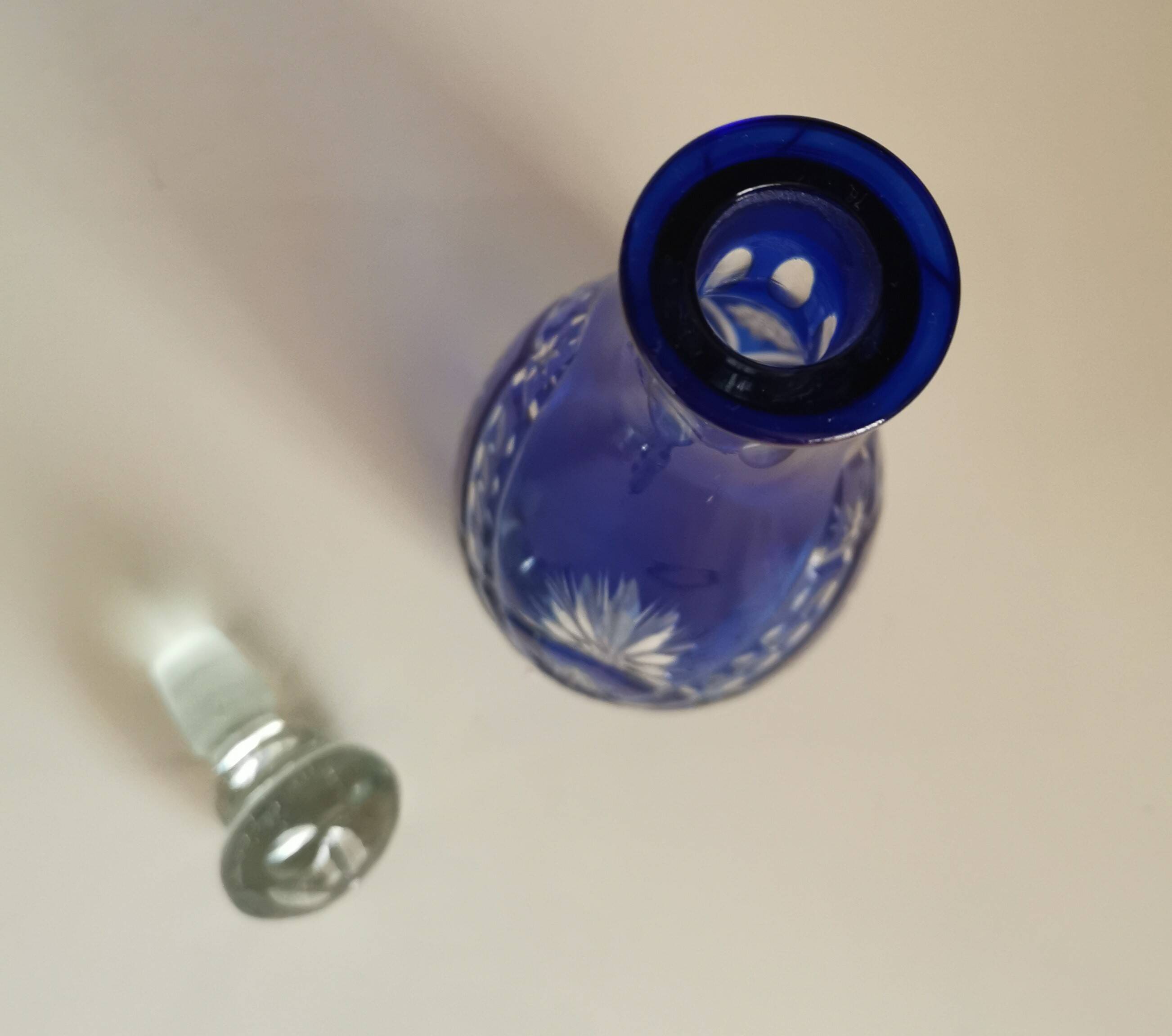 Carafe et 6 verres - verre taillé