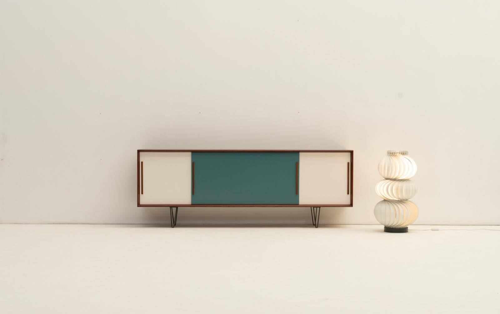 Scandinavian low sideboard 3 doors