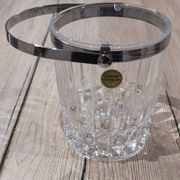 Crystal ice bucket from Arques model Longchamp diamond point, metal handle.