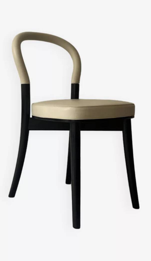 "Goteborg" ash and beige leather chairs by Gunnar Asplund for cassina