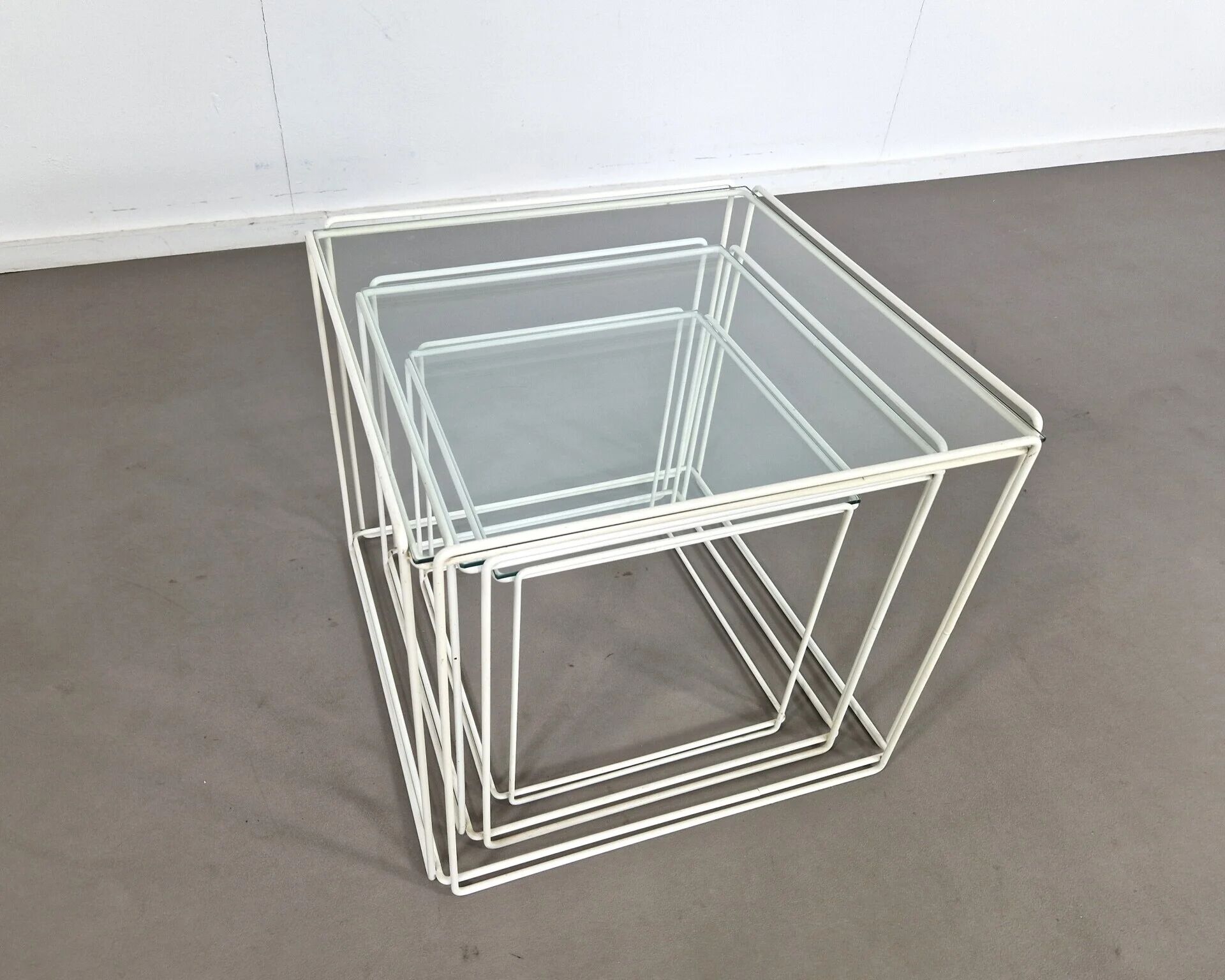 Max Sauze | Isocele nesting set