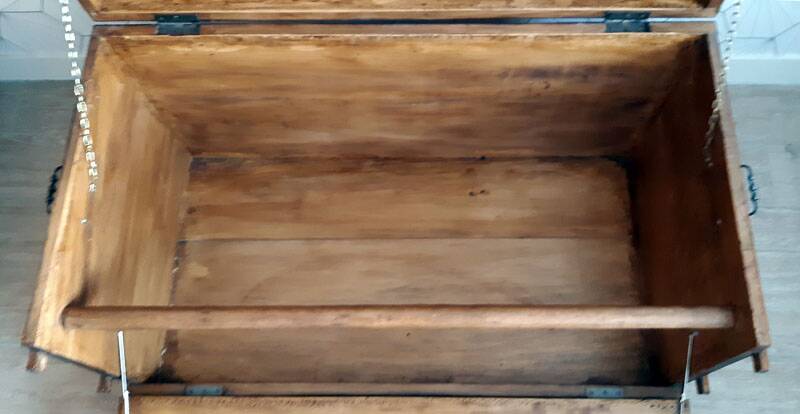 Large old trunk (steam box) in solid wood.