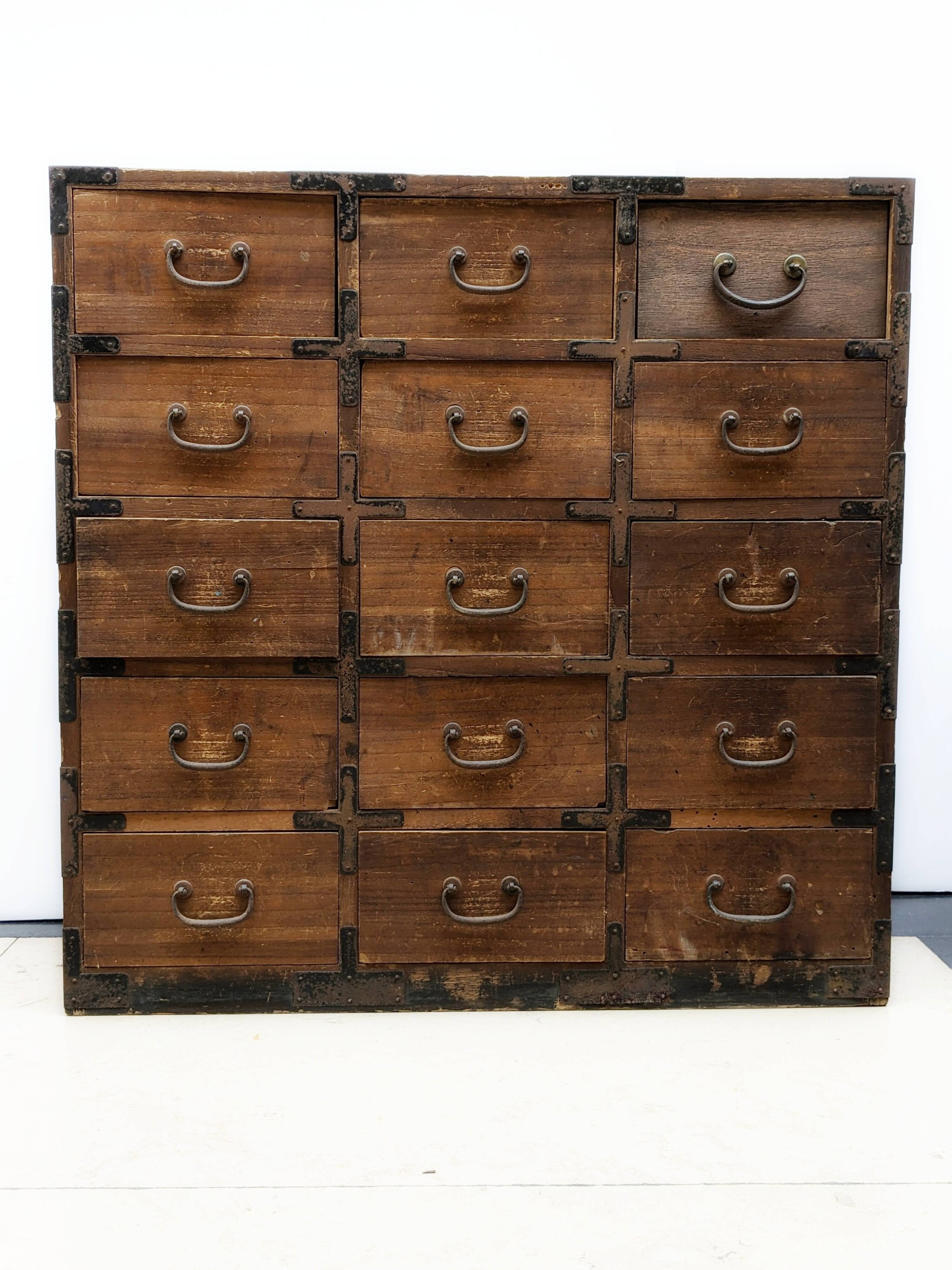 Professional furniture Japan 19th century