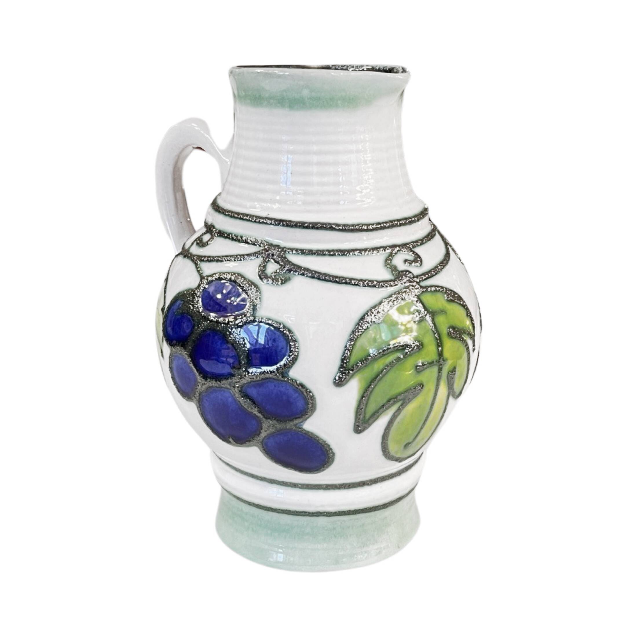 Ceramic jug with handle, Strehla Keramik, Germany, 1970s.