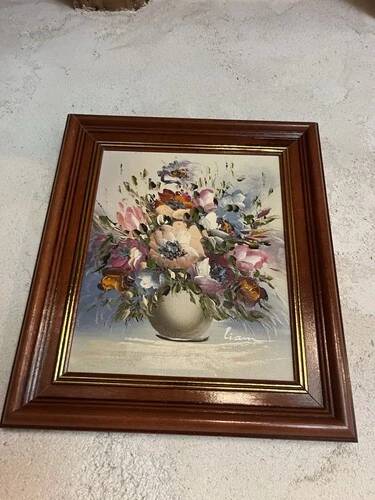 Beautiful signed oil painting - still life from the 1950s.