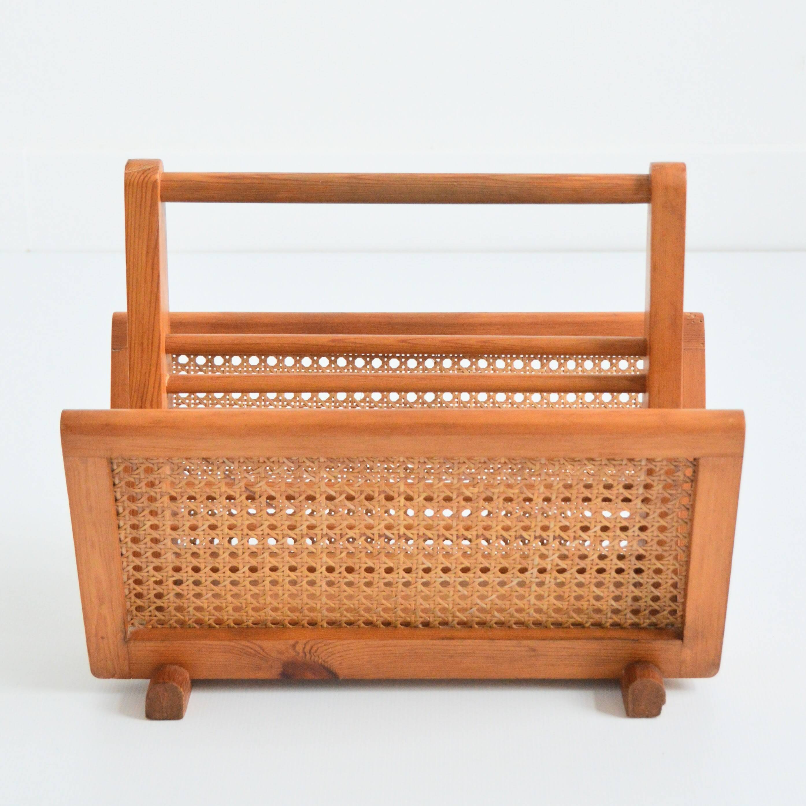 Porte revues bois et cannage 1960s
