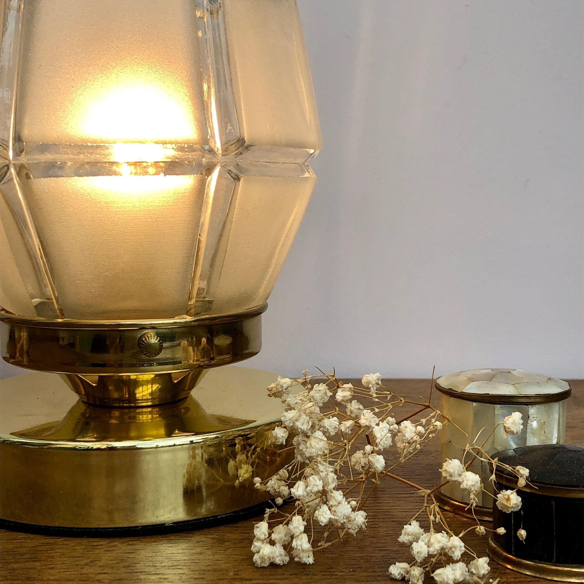 Lamp to lay vintage globe art deco in frosted glass