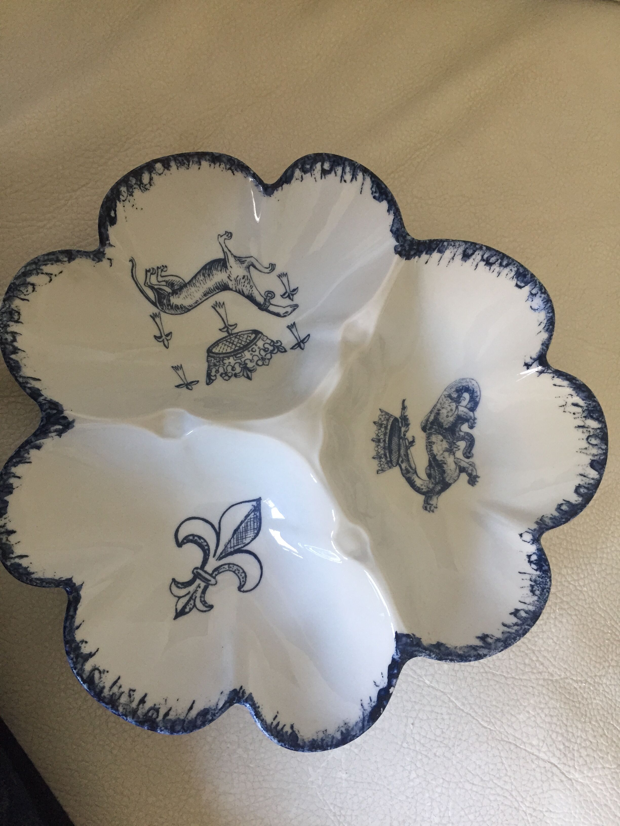 Beggar dish for aperitif brand Pillivuyt Toupet decorator