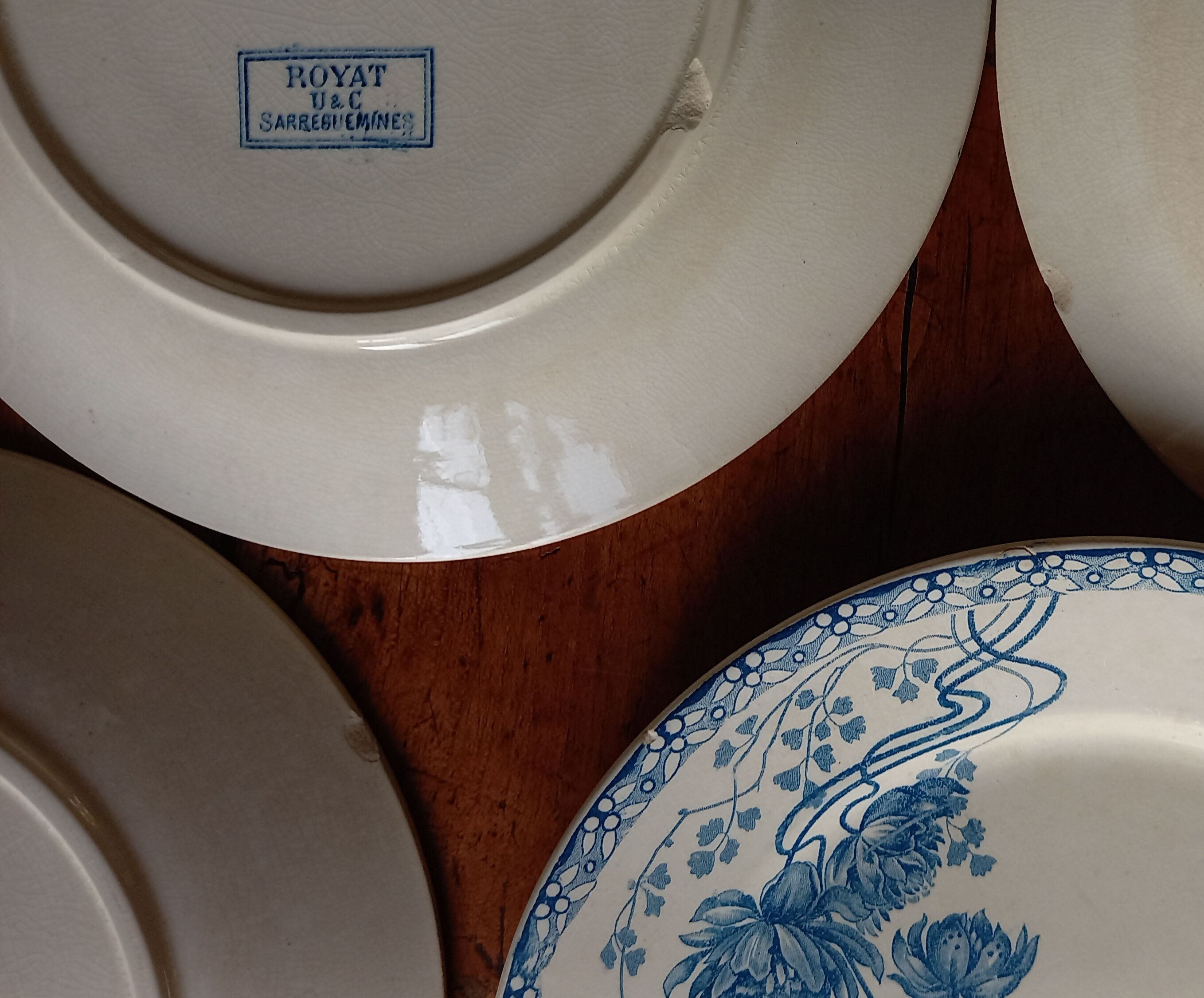 6 flat plates Sarreguemines Utzschneider & Cie model Royat